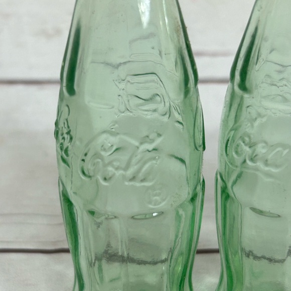 Coca Cola Bottle Salt And Pepper Shakers 4 3/8” Tall Green Glass Clean - Picture 2 of 7